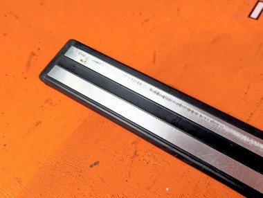 Накладка порога внутренняя MERCEDES-BENZ E-класс W210/S210 рестайлинг (1999 - 2003) E 200 2.0 MT (163 л.с.) &mdash; Разборка Мерседес