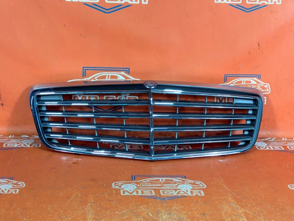 Решетка радиатора MERCEDES-BENZ E-класс W211/S211 рестайлинг (2006 - 2009) фото 1 &mdash; Разборка Мерседес
