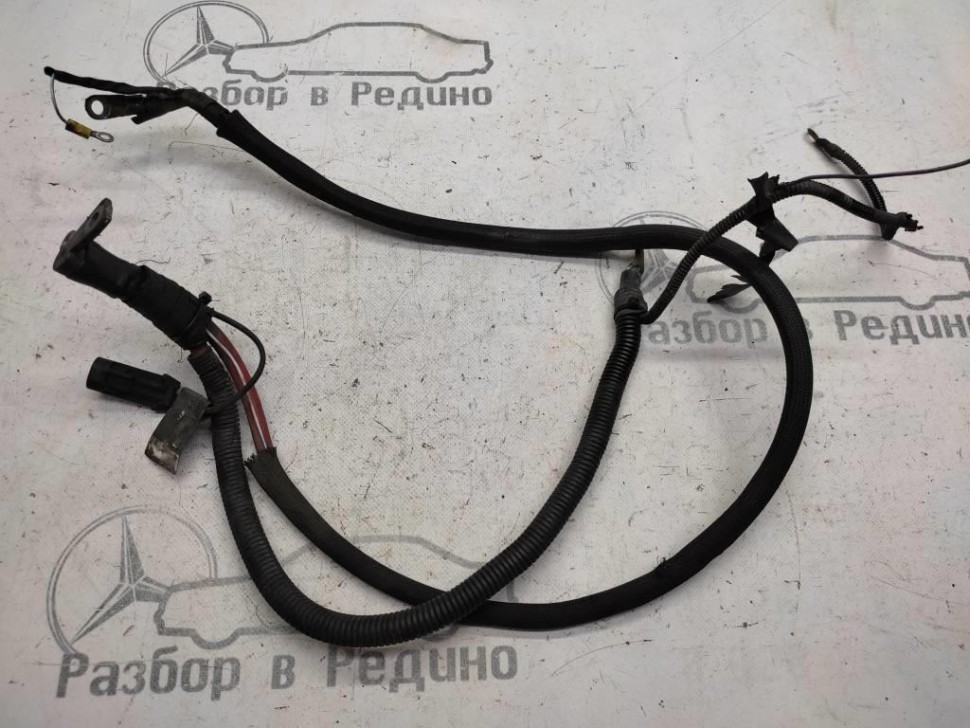 Провод стартера MERCEDES-BENZ Vito W638 (1996 - 2003) фото 1 — Разборка Мерседес
