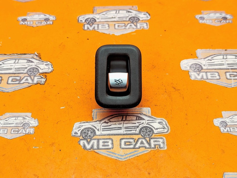 Кнопка открытия багажника MERCEDES-BENZ GLC-класс X253 рестайлинг (2019 - 2025) фото 1 &mdash; Разборка Мерседес