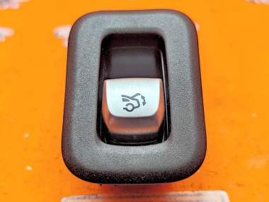 Кнопка открытия багажника MERCEDES-BENZ GLC-класс X253 рестайлинг (2019 - 2025) &mdash; Разборка Мерседес