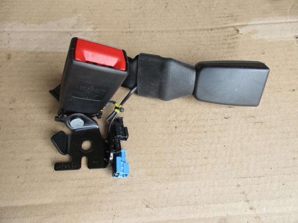 Замок ремня безопасности MERCEDES-BENZ GLC-класс Coupe C253 (2016 - 2019) фото 1 — Разборка Мерседес