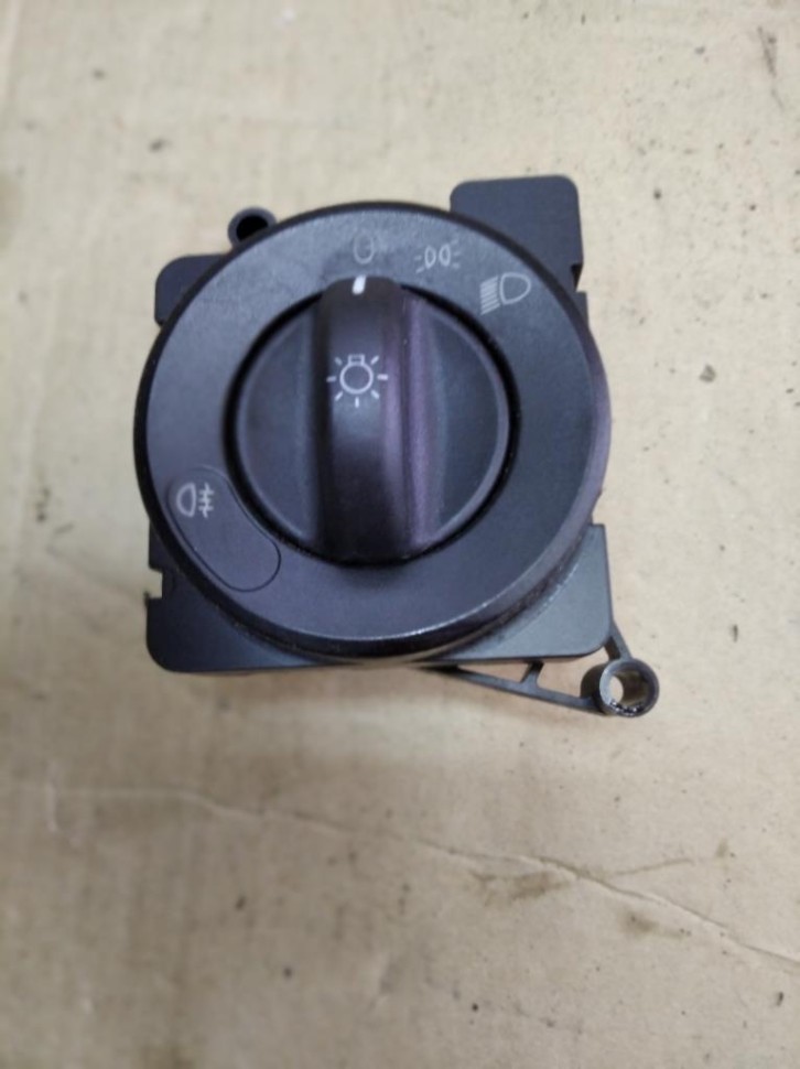 Переключатель света MERCEDES-BENZ Sprinter W906 (2006 - 2019) фото 1 — Разборка Мерседес