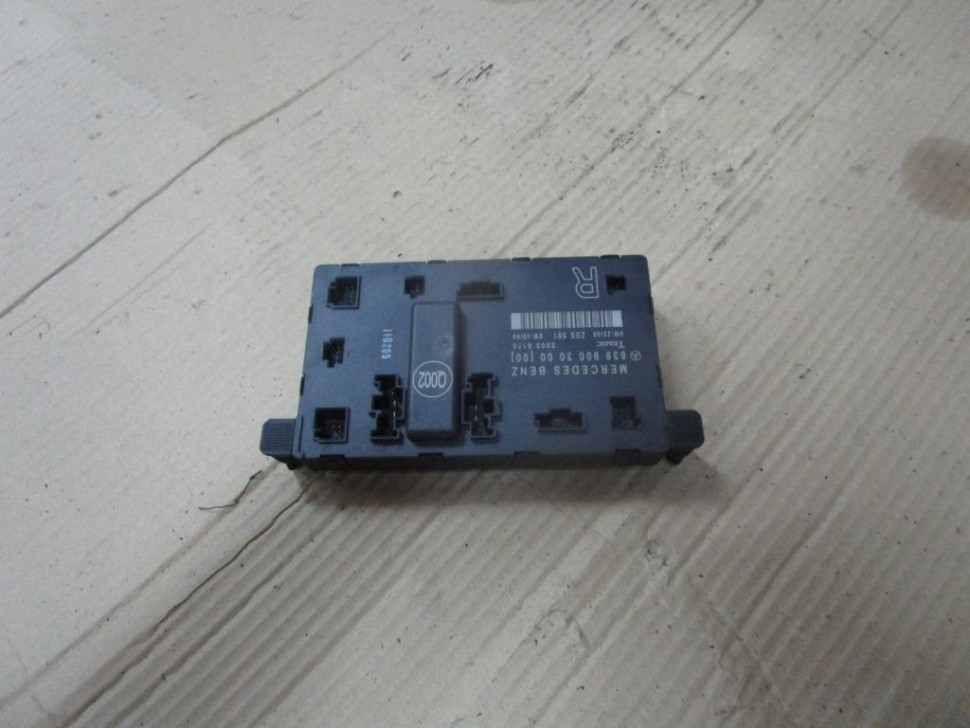 Блок двери MERCEDES-BENZ Vito W639 рестайлинг (2010 - 2014) фото 1 — Разборка Мерседес