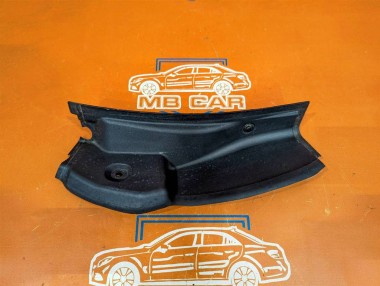 Водосток MERCEDES-BENZ GLE-класс AMG W166 (2015 - 2019) — Разборка Мерседес