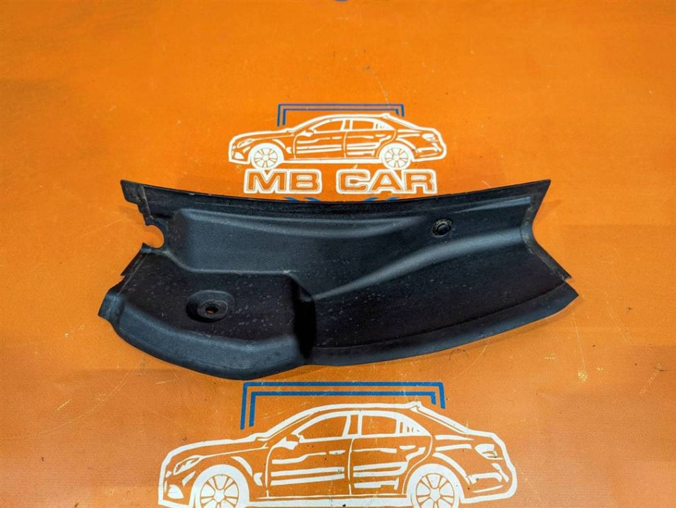 Водосток MERCEDES-BENZ GLE-класс AMG W166 (2015 - 2019) фото 1 — Разборка Мерседес