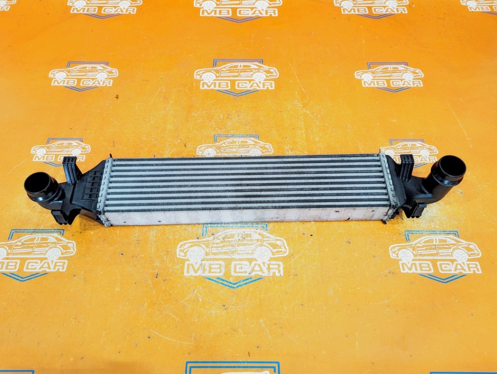 Интеркулер MERCEDES-BENZ A-класс W176 (2012 - 2015) фото 1 — Разборка Мерседес