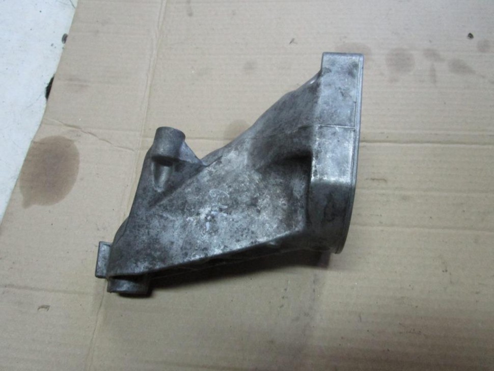 Лапа левая MERCEDES-BENZ C-класс W203/S203/CL203 (2000 - 2004) фото 1 — Разборка Мерседес