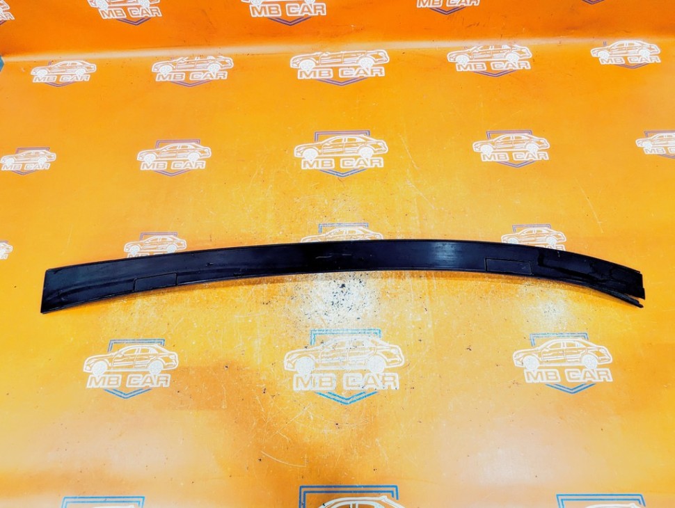Молдинг крыши MERCEDES-BENZ C-класс W204/S204/С204 рестайлинг (2011 - 2015) фото 1 — Разборка Мерседес