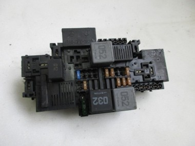 Блок предохранителей MERCEDES-BENZ C-класс W205/S205/C205/A205 (2014 - 2018) — Разборка Мерседес