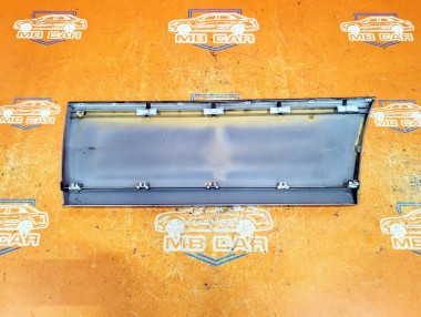 Молдинг двери MERCEDES-BENZ E-класс W124/S124/C124/A124 (1984 - 1997) — Разборка Мерседес