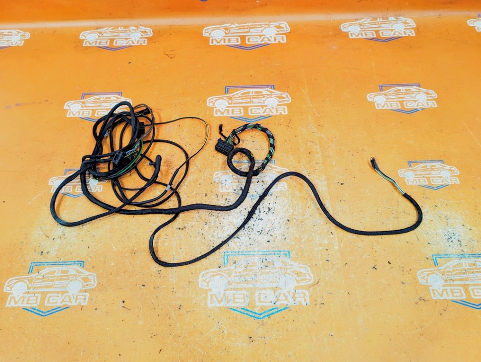 Проводка стеклоподьемников MERCEDES-BENZ E-класс W124/S124/C124/A124 (1984 - 1997) фото 1 — Разборка Мерседес