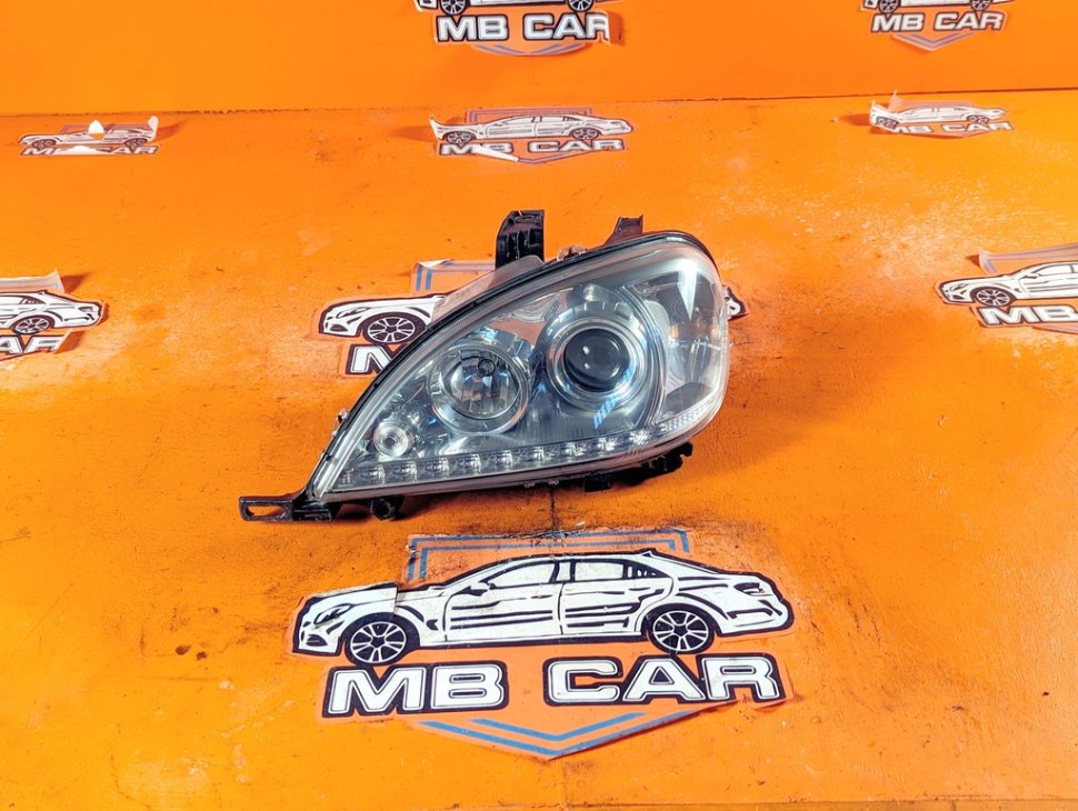 Фара левая MERCEDES-BENZ M-класс W163 рестайлинг (2001 - 2005) фото 1 &mdash; Разборка Мерседес