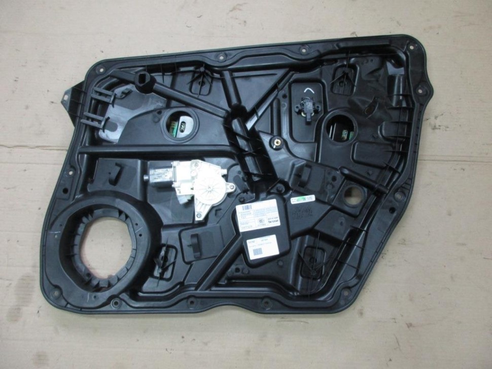 Стеклоподъемник передний правый MERCEDES-BENZ GLE-класс Coupe C292 (2015 - 2019) фото 1 — Разборка Мерседес