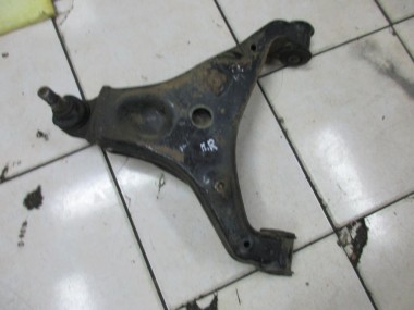 Рычаг передний нижний правый MERCEDES-BENZ Sprinter W906 (2006 - 2019) — Разборка Мерседес