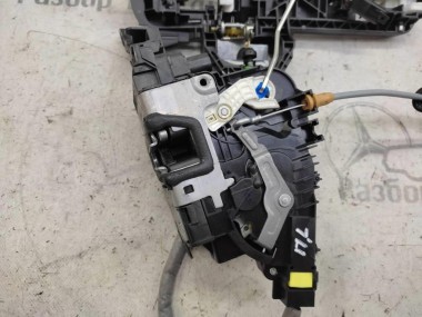 Замок двери передней левой MERCEDES-BENZ GLE-класс W166 (2015 - 2018) — Разборка Мерседес