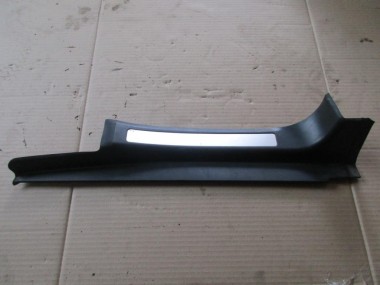 Накладка порога внутренняя MERCEDES-BENZ C-класс W203/S203/CL203 рестайлинг (2004 - 2008) — Разборка Мерседес