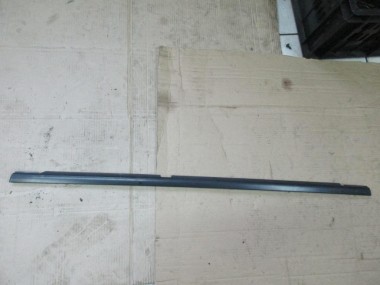 Молдинг стекла двери MERCEDES-BENZ C-класс W203/S203/CL203 рестайлинг (2004 - 2008) — Разборка Мерседес