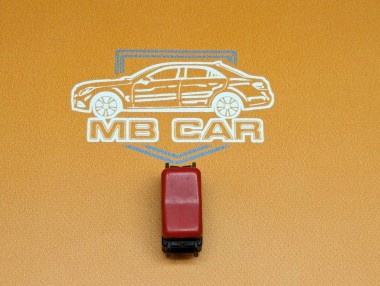 Кнопка аварийной сигнализации MERCEDES-BENZ C-класс W202/S202 (1993 - 1997) — Разборка Мерседес