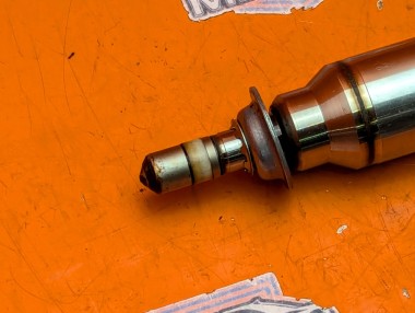 Форсунка БЕНЗИН MERCEDES-BENZ GL-класс X166 (2012 - 2016) — Разборка Мерседес