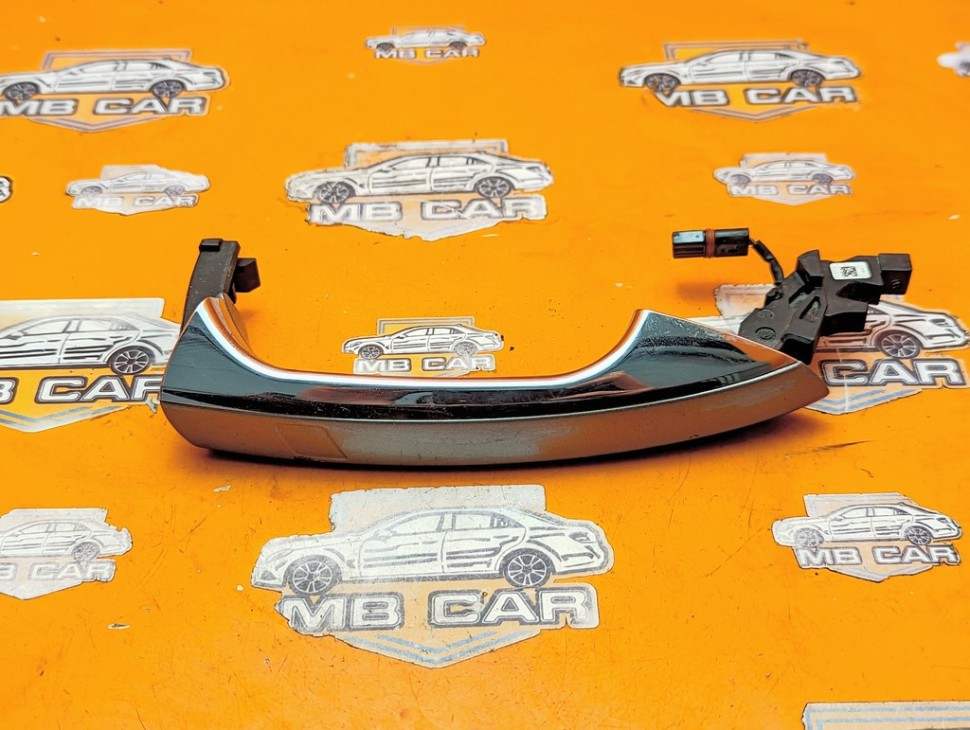 Ручка двери наружняя MERCEDES-BENZ GLE-класс W166 (2015 - 2018) фото 1 &mdash; Разборка Мерседес