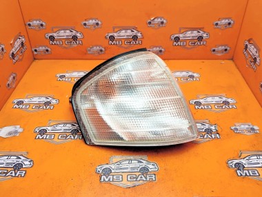 Поворотник правый MERCEDES-BENZ C-класс W202/S202 (1993 - 1997) &mdash; Разборка Мерседес