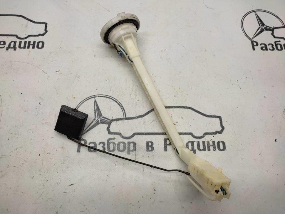Датчик уровня топлива MERCEDES-BENZ S-класс W220 рестайлинг (2002 - 2005) фото 1 — Разборка Мерседес
