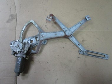 Стеклоподъемник передний левый MERCEDES-BENZ C-класс W202/S202 (1993 - 1997) — Разборка Мерседес