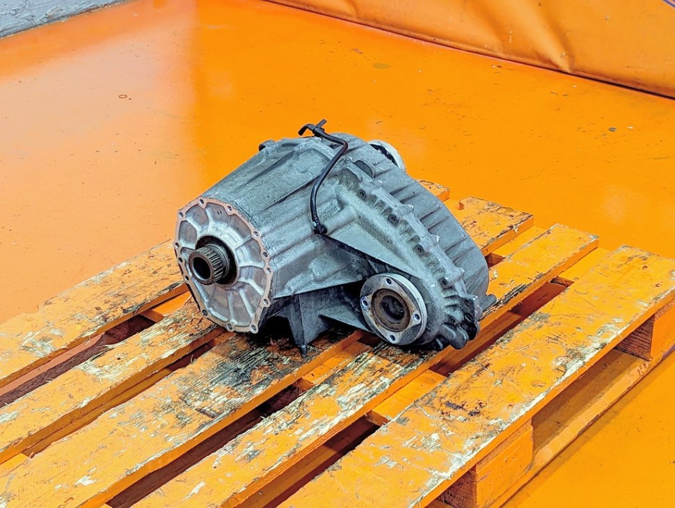 Раздаточная коробка MERCEDES-BENZ M-класс W163 рестайлинг (2001 - 2005) фото 1 — Разборка Мерседес