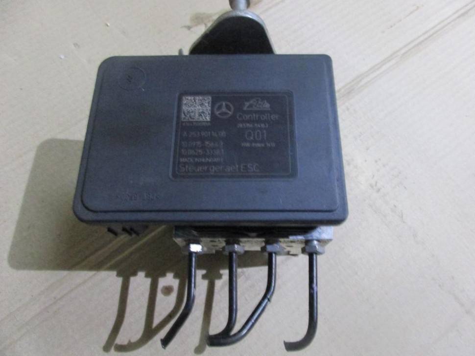 Блок ABS MERCEDES-BENZ C-класс W205/S205/C205/A205 (2014 - 2018) фото 1 — Разборка Мерседес