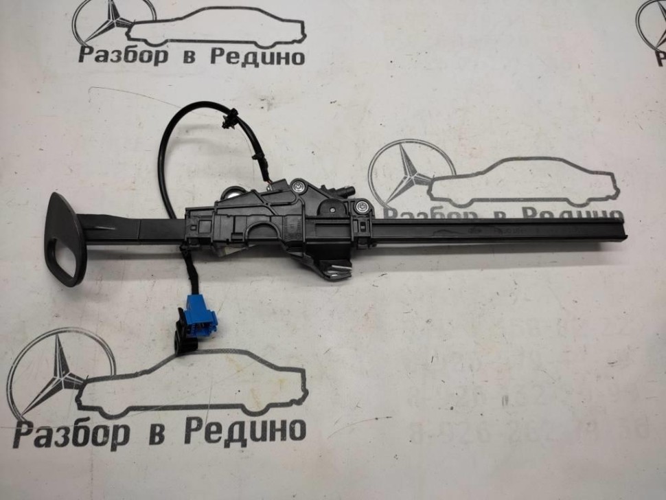 Подаватель ремня MERCEDES-BENZ C-класс W205/S205/C205/A205 (2014 - 2018) фото 1 — Разборка Мерседес