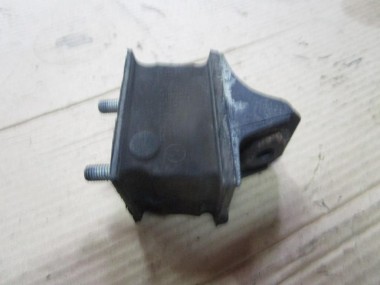 Опора двигателя MERCEDES-BENZ Sprinter W901-905 (1995 - 2006) — Разборка Мерседес