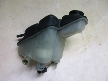 Бачок расширительный MERCEDES-BENZ A-класс W168 рестайлинг (2001 - 2004) — Разборка Мерседес