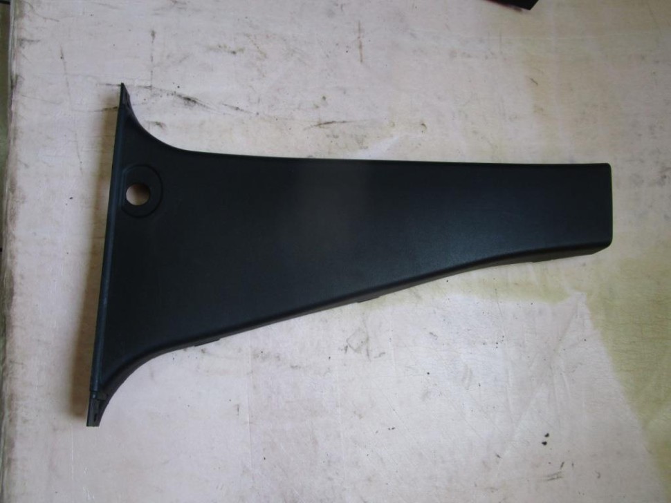 Накладка средней стойки MERCEDES-BENZ A-класс W169 рестайлинг (2008 - 2012) фото 1 — Разборка Мерседес