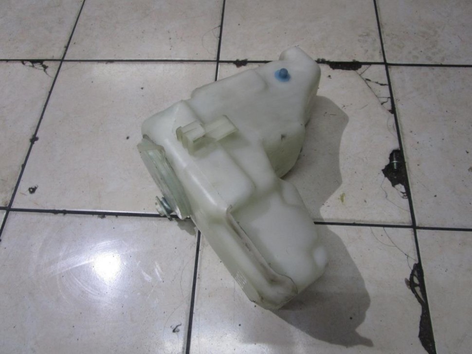 Бачок омывателя MERCEDES-BENZ CLK-класс C208/A208 рестайлинг (1999 - 2003) фото 1 — Разборка Мерседес