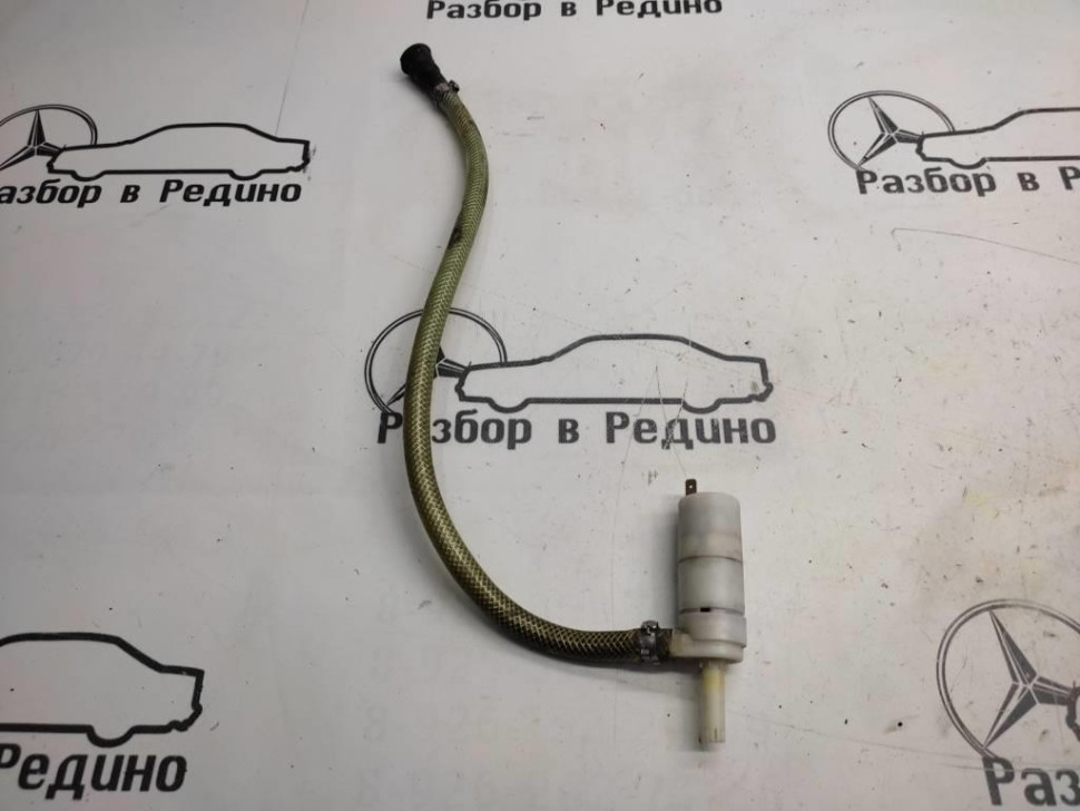 Насос омывателей MERCEDES-BENZ Sprinter W901-905 (1995 - 2006) фото 1 — Разборка Мерседес