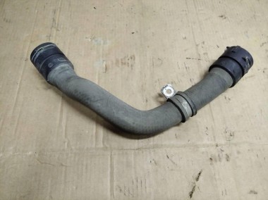 Патрубок ОЖ MERCEDES-BENZ CLA-класс C117/X117 (2013 - 2016) — Разборка Мерседес