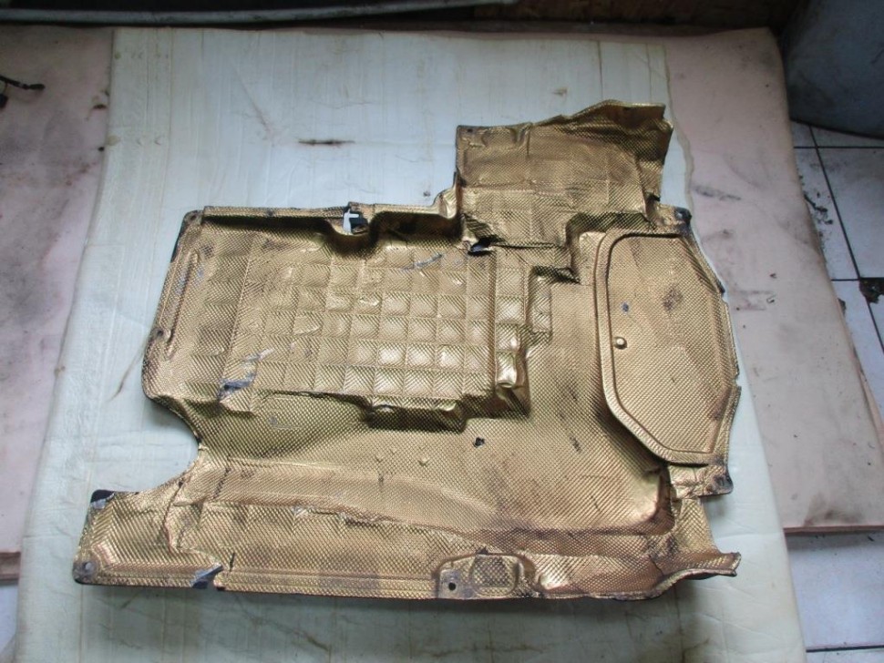 Защита АКПП MERCEDES-BENZ CLK-класс C209/W209 рестайлинг (2005 - 2010) фото 1 — Разборка Мерседес