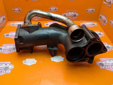 Патрубок впускного коллектора MERCEDES-BENZ R-класс W251 рестайлинг (2007 - 2010) &mdash; Разборка Мерседес