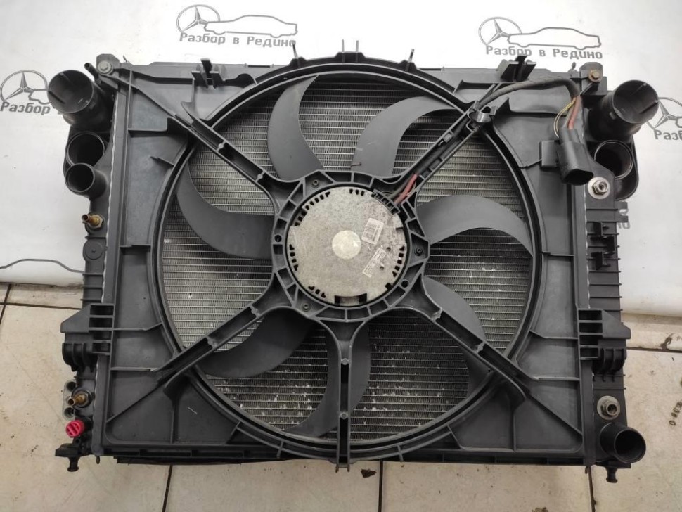 Кассета радиаторов MERCEDES-BENZ R-класс W251 (2005 - 2007) фото 1 — Разборка Мерседес