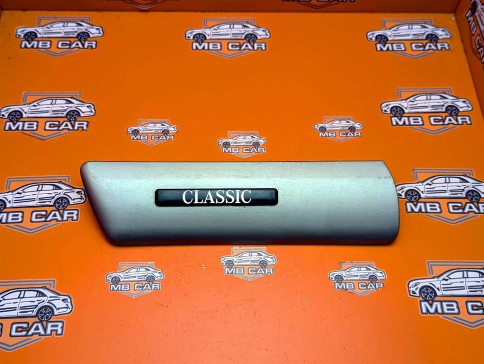 Молдинг крыла левый MERCEDES-BENZ E-класс W210/S210 (1995 - 1999) фото 1 — Разборка Мерседес