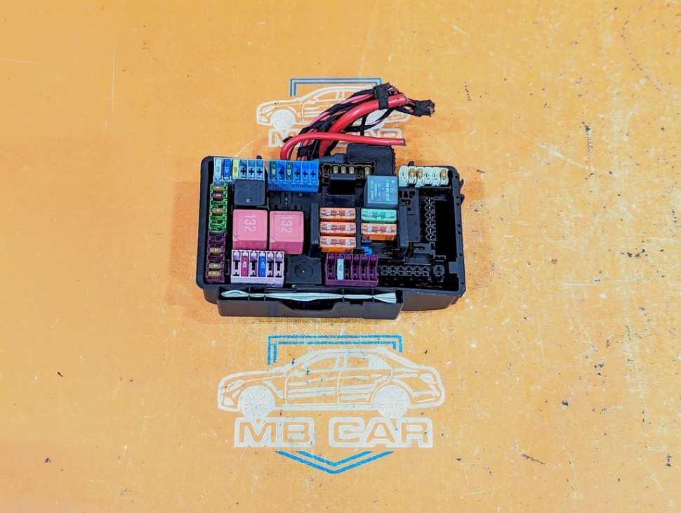 Блок предохранителей MERCEDES-BENZ C-класс W205/S205/C205/A205 (2014 - 2018) фото 1 — Разборка Мерседес