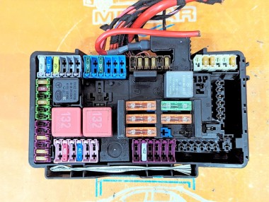 Блок предохранителей MERCEDES-BENZ C-класс W205/S205/C205/A205 (2014 - 2018) — Разборка Мерседес