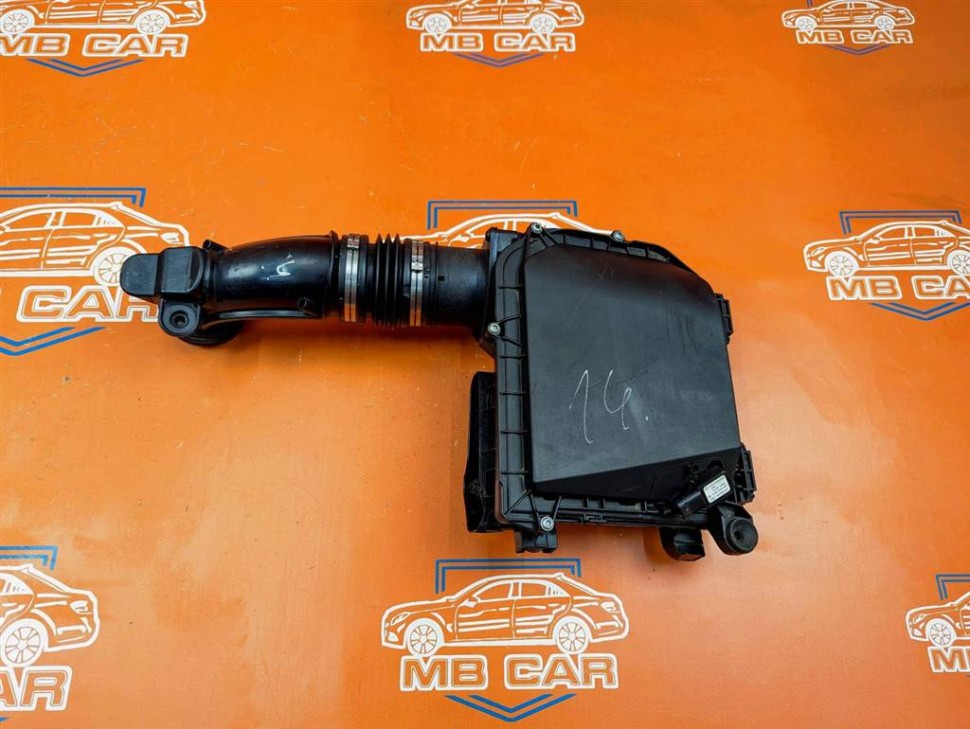 Корпус воздушного фильтра MERCEDES-BENZ SL-класс R231 рестайлинг (2016 - 2020) фото 1 — Разборка Мерседес