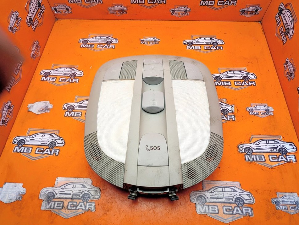 Плафон салона MERCEDES-BENZ GL-класс X164 (2006 - 2009) фото 1 &mdash; Разборка Мерседес