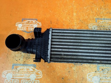 Интеркулер MERCEDES-BENZ C-класс W204/S204 (2006 - 2011) — Разборка Мерседес