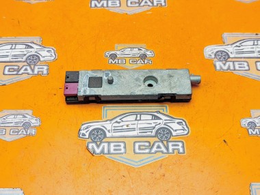 Усилитель антенны MERCEDES-BENZ C-класс W204/S204 (2006 - 2011) — Разборка Мерседес