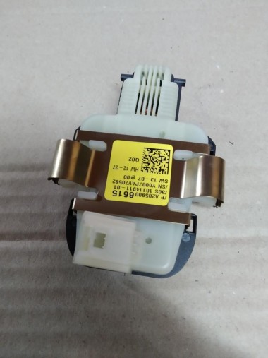 Датчик дождя и света MERCEDES-BENZ C-класс AMG W205/S205/C205/A205 (2014 - 2018) — Разборка Мерседес