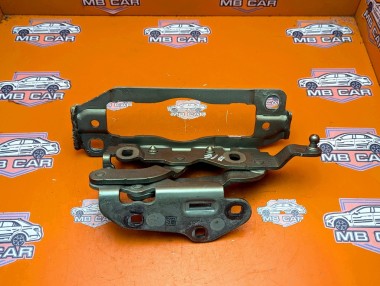 Петля капота MERCEDES-BENZ C-класс W204/S204 (2006 - 2011) — Разборка Мерседес