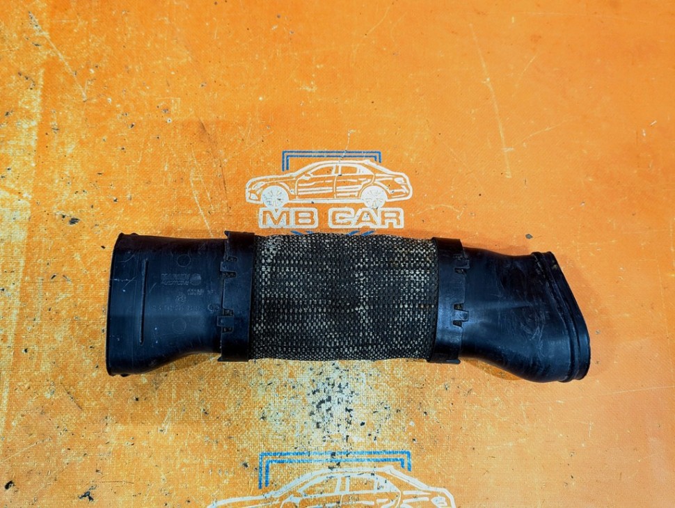 Патрубок воздушный MERCEDES-BENZ E-класс W211/S211 рестайлинг (2006 - 2009) фото 1 — Разборка Мерседес